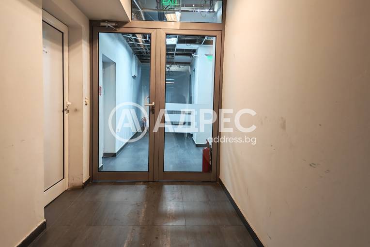 Офис, София, Гео Милев, 673587, Снимка 11