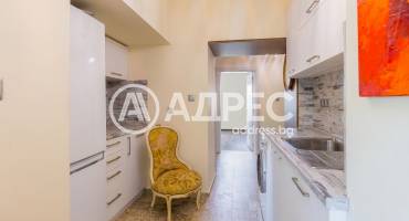 Етаж от къща, Плевен, Идеален център, 678588, Снимка 3