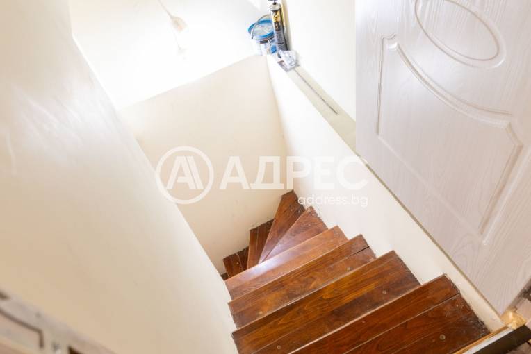 Етаж от къща, Плевен, Идеален център, 678588, Снимка 12