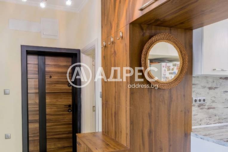 Етаж от къща, Плевен, Идеален център, 678588, Снимка 5