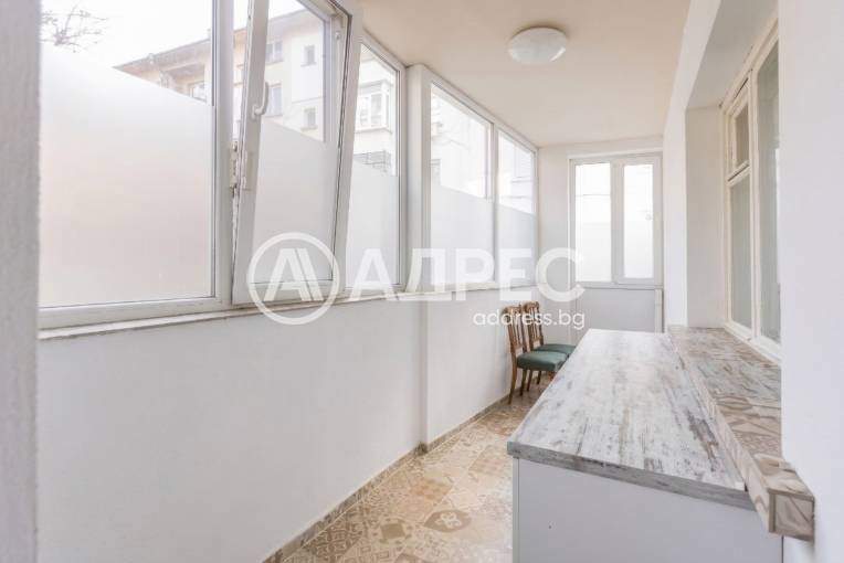 Етаж от къща, Плевен, Идеален център, 678588, Снимка 6