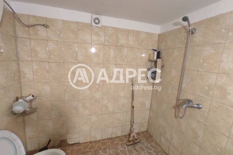Къща/Вила, Балкански, 695588, Снимка 4