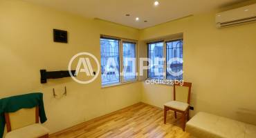 Тристаен апартамент, Варна, Централна поща, 690589, Снимка 4