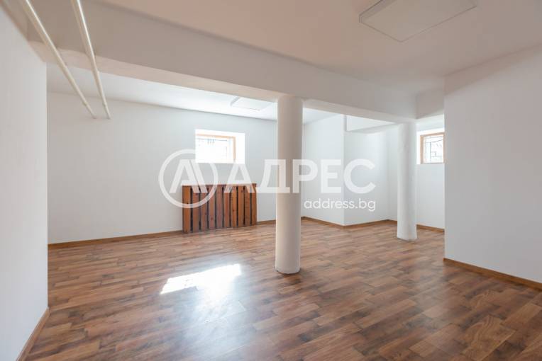 Офис Сграда/Търговски център, Варна, Общината, 701589, Снимка 10