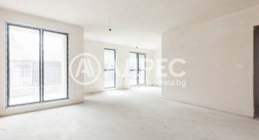 Тристаен апартамент, Варна, Център, 656590, Снимка 1