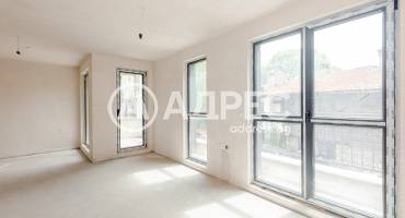 Тристаен апартамент, Варна, Център, 656590, Снимка 2