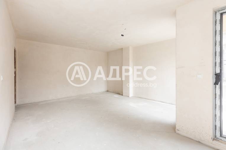 Тристаен апартамент, Варна, Център, 656590, Снимка 4