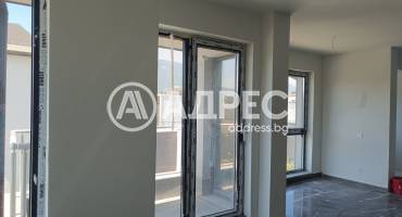 Тристаен апартамент, София, Витоша, 677590, Снимка 1