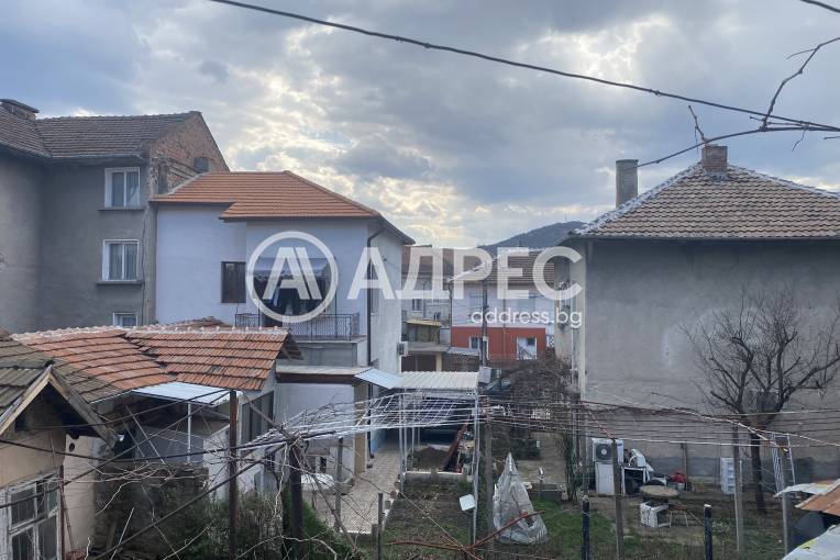 Тристаен апартамент, Мездра, 688590, Снимка 2