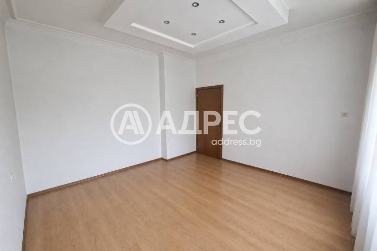 Етаж от къща, София, Редута, 702591, Снимка 1