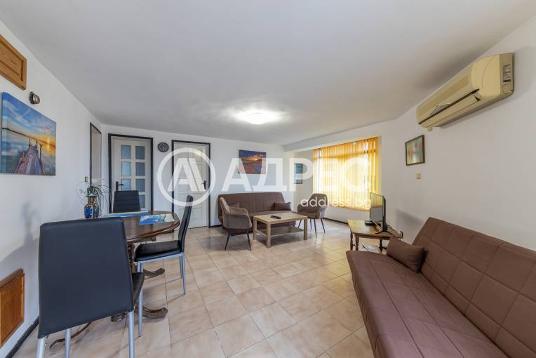 Тристаен апартамент, Варна, м-ст Траката, 674592, Снимка 2