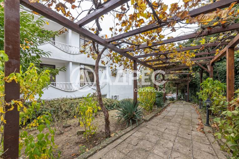 Тристаен апартамент, Варна, м-ст Траката, 674592, Снимка 38