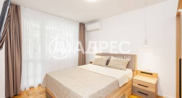 Многостаен апартамент, Варна, Зимно кино Тракия, 681592, Снимка 1