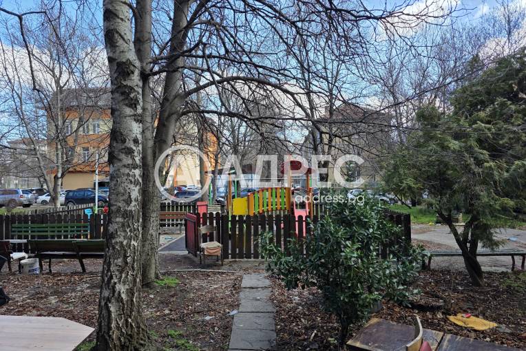 Тристаен апартамент, София, Хиподрума, 685594, Снимка 12