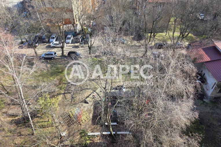 Тристаен апартамент, София, Хиподрума, 685594, Снимка 16