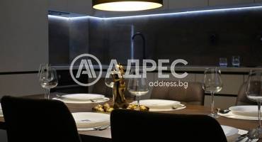 Тристаен апартамент, Велико Търново, Зона Б, 702594, Снимка 2