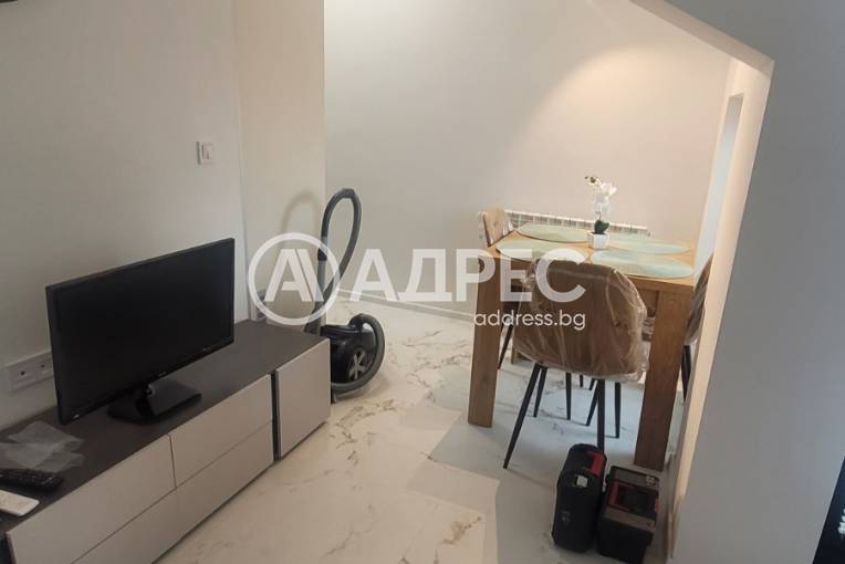 Двустаен апартамент, Плевен, 9-ти квартал, 681595, Снимка 2