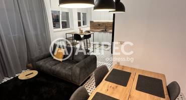 Тристаен апартамент, Плевен, Идеален център, 678597, Снимка 1