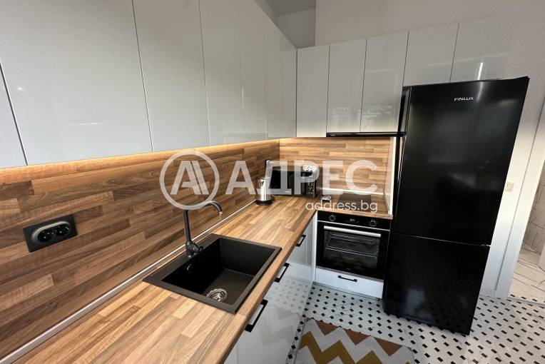 Тристаен апартамент, Плевен, Идеален център, 678597, Снимка 5