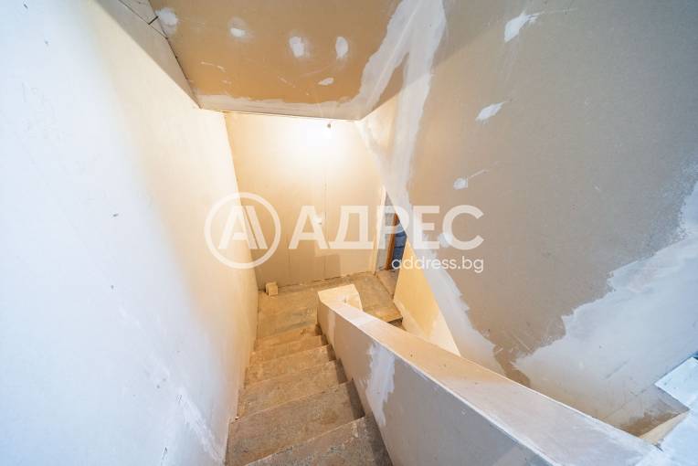 Етаж от къща, Плевен, Сторгозия, 695597, Снимка 10