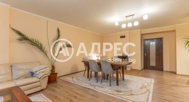 Многостаен апартамент, Варна, Бриз, 698597, Снимка 2