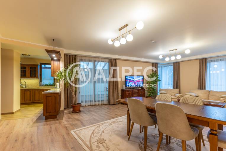 Многостаен апартамент, Варна, Бриз, 698597, Снимка 1