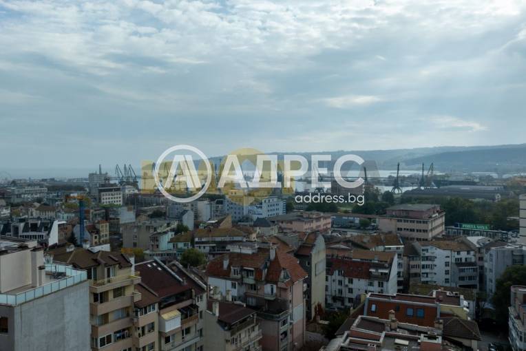 Многостаен апартамент, Варна, Операта, 664598, Снимка 2