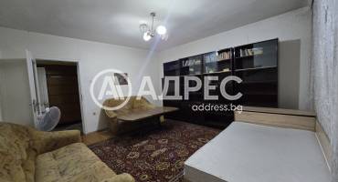 Тристаен апартамент, Плевен, Идеален център, 680599, Снимка 2