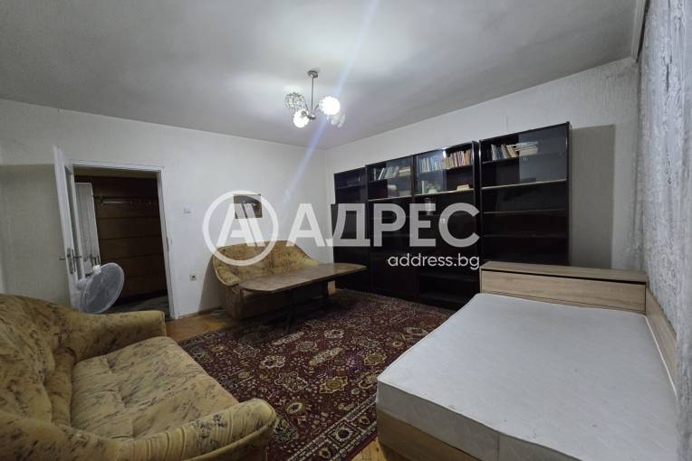 Тристаен апартамент, Плевен, Идеален център, 680599, Снимка 2