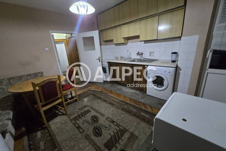 Тристаен апартамент, Плевен, Идеален център, 680599, Снимка 3