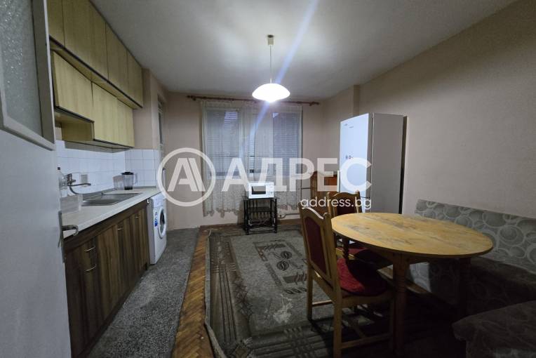 Тристаен апартамент, Плевен, Идеален център, 680599, Снимка 4