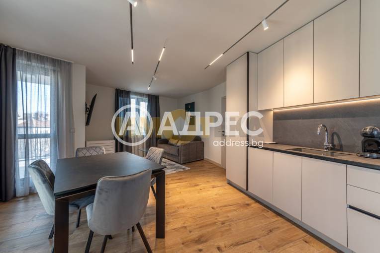 Двустаен апартамент, Варна, Гръцка махала, 681599, Снимка 1