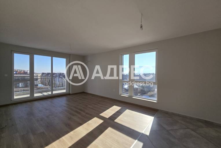 Тристаен апартамент, Пловдив, Христо Смирненски, 642600, Снимка 1