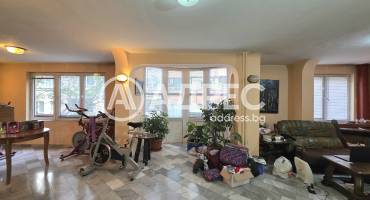 Тристаен апартамент, София, Бели брези, 672600, Снимка 1