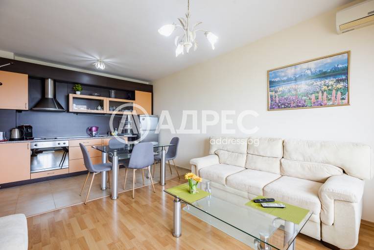 Двустаен апартамент, Варна, к.к. Чайка, 702601, Снимка 2
