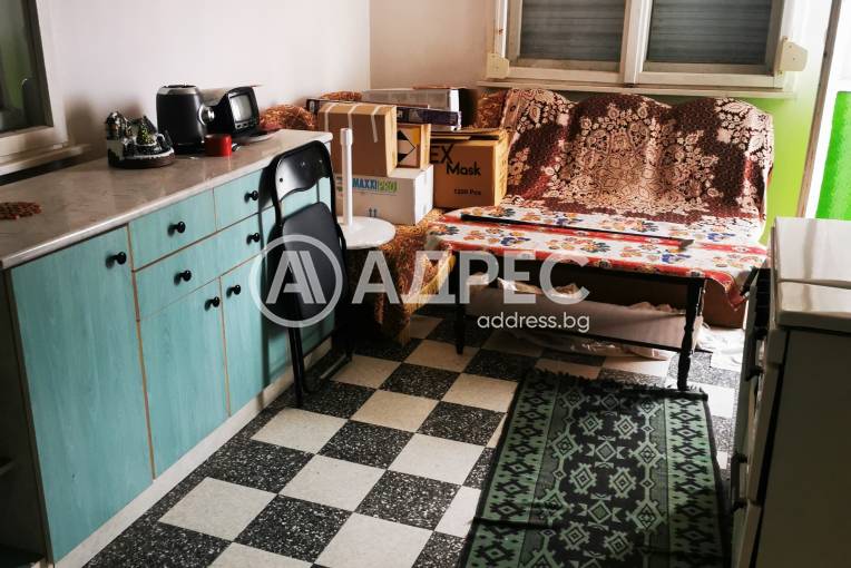 Етаж от къща, Пловдив, Прослав, 634602, Снимка 2