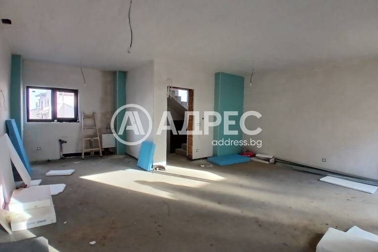 Къща/Вила, София, в.з. Киноцентъра, 679603, Снимка 2