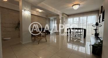 Тристаен апартамент, Пловдив, Здравна каса, 682603, Снимка 3