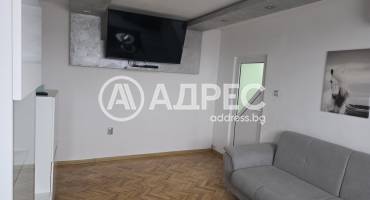 Тристаен апартамент, Плевен, Идеален център, 686603, Снимка 1