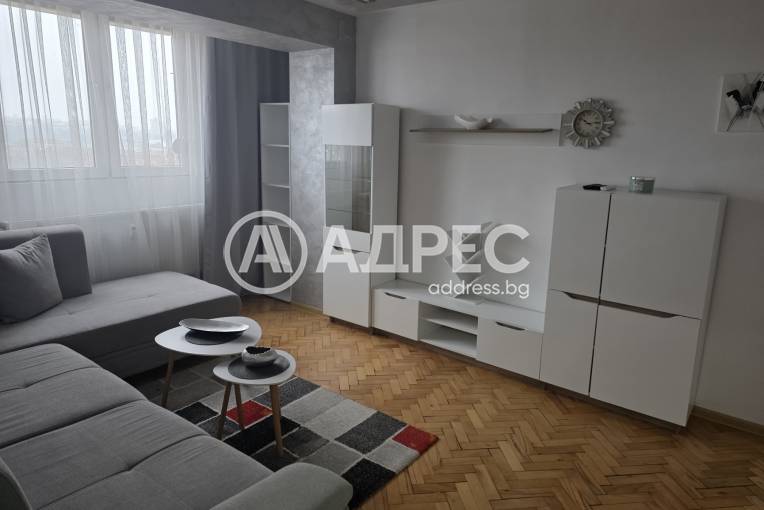 Тристаен апартамент, Плевен, Идеален център, 686603, Снимка 2