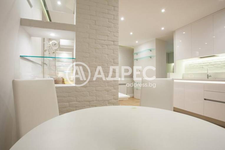 Двустаен апартамент, София, Оборище, 692603, Снимка 2