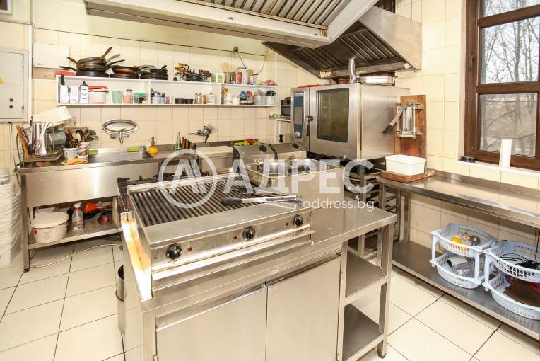 Офис Сграда/Търговски център, Студена, 678605, Снимка 4