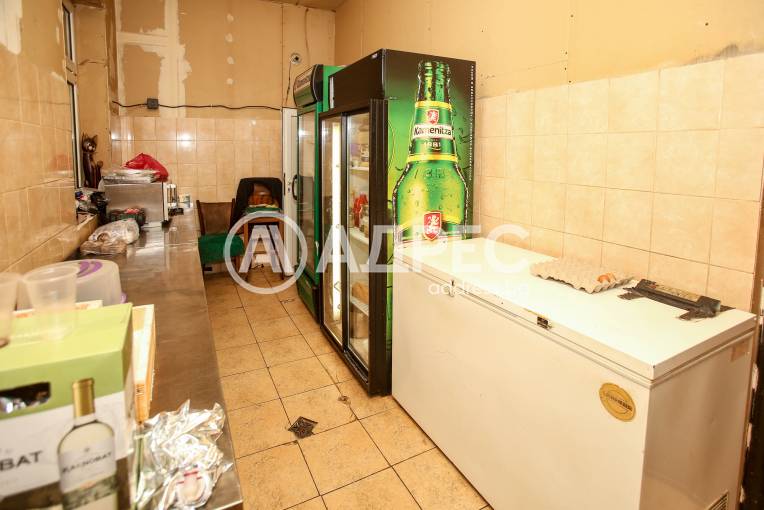 Офис Сграда/Търговски център, Студена, 678605, Снимка 6