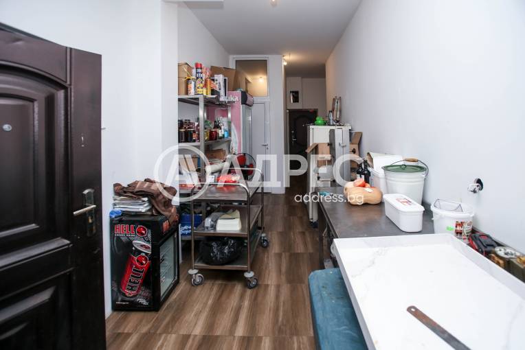 Офис Сграда/Търговски център, Студена, 678605, Снимка 8