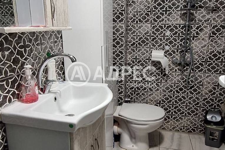 Двустаен апартамент, Подем, 628606, Снимка 7