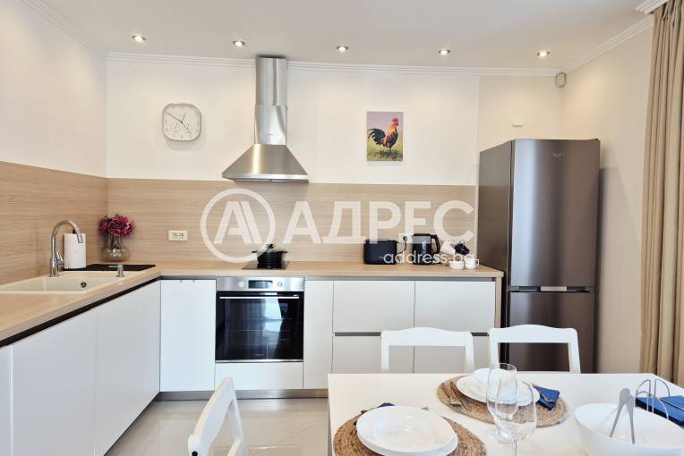 Двустаен апартамент, Варна, м-ст Траката, 680607, Снимка 1