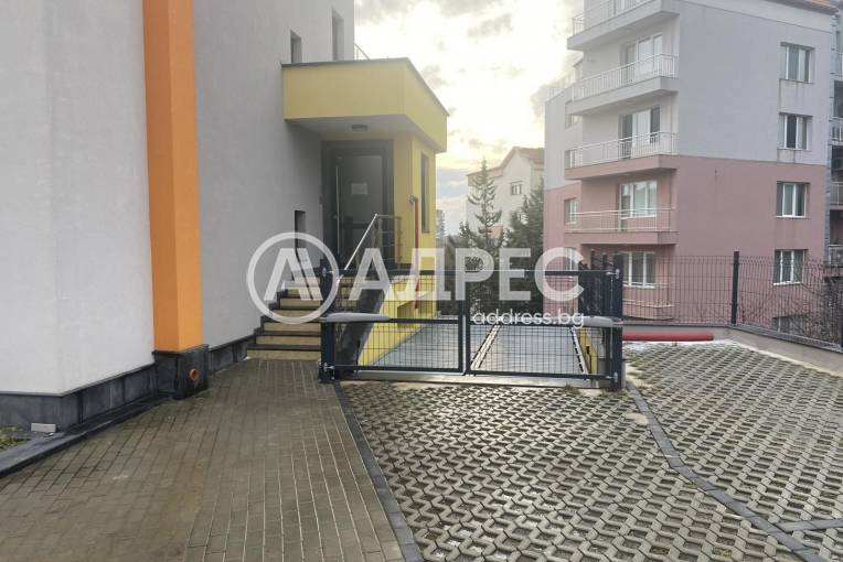 Паркомясто/Гаражна клетка, Варна, Бриз, 681608, Снимка 1