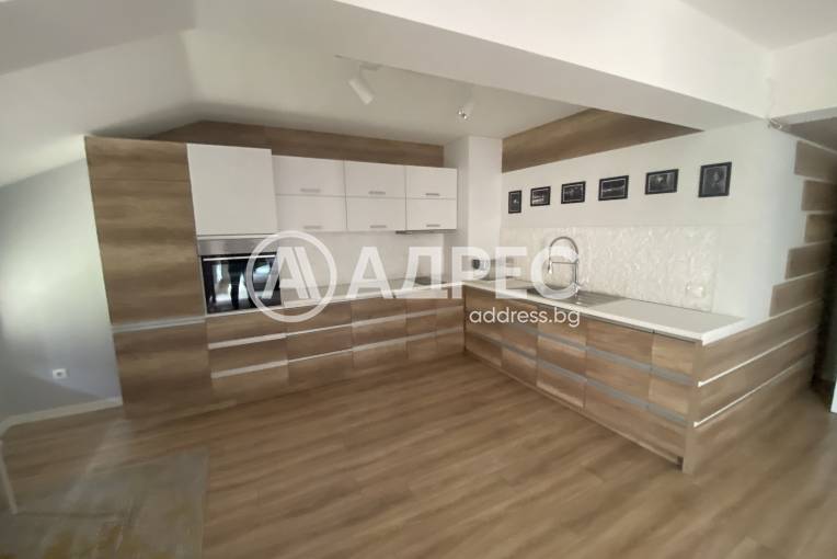 Тристаен апартамент, Хасково, Воеводски, 672609, Снимка 1