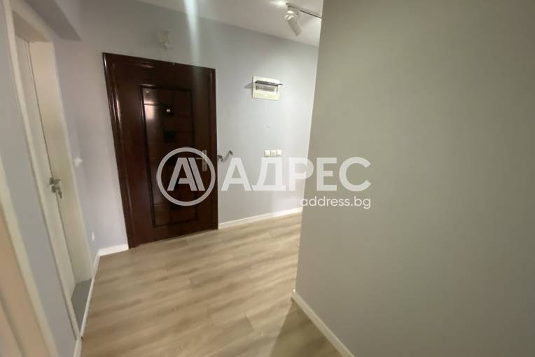 Тристаен апартамент, Хасково, Воеводски, 672609, Снимка 26