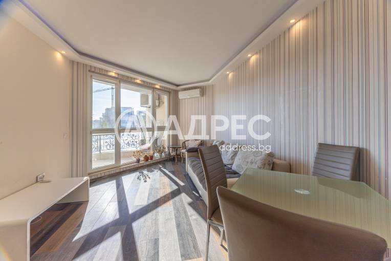 Двустаен апартамент, Варна, Бриз, 678609, Снимка 3